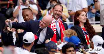 Bestuurders dringen nog steeds aan op vertrek Gianni Infantino, ook KNVB verandert niet van standpunt