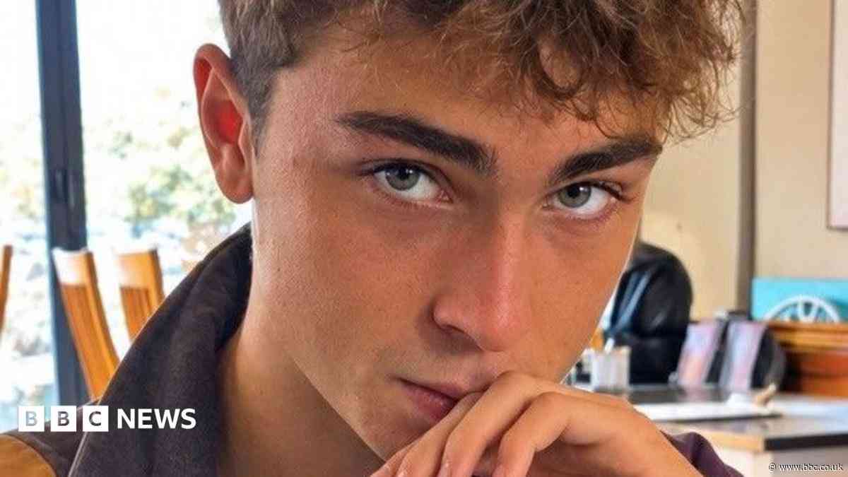 Suspended sentence for HGV driver over teen's death