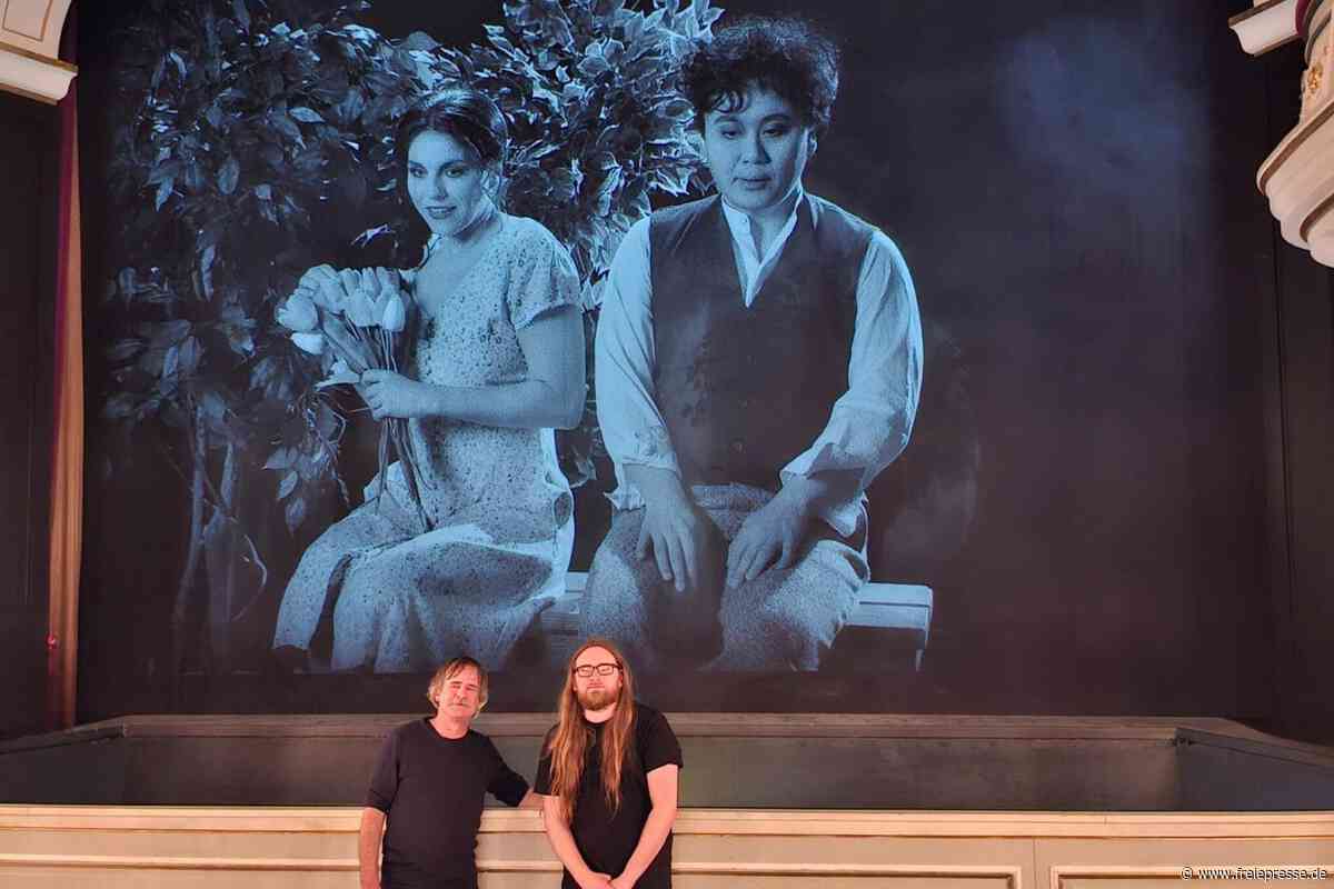 Wenn Vater und Sohn in Freiberg die Opernbühne zum Kino machen