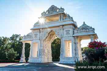 Man accused of mass shooting plot at Illinois Hindu temple