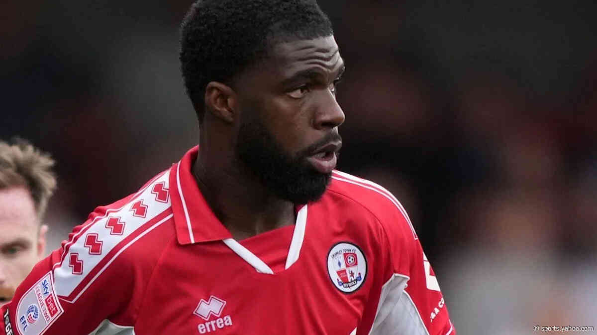 Barnsley bring in striker Adeyemo