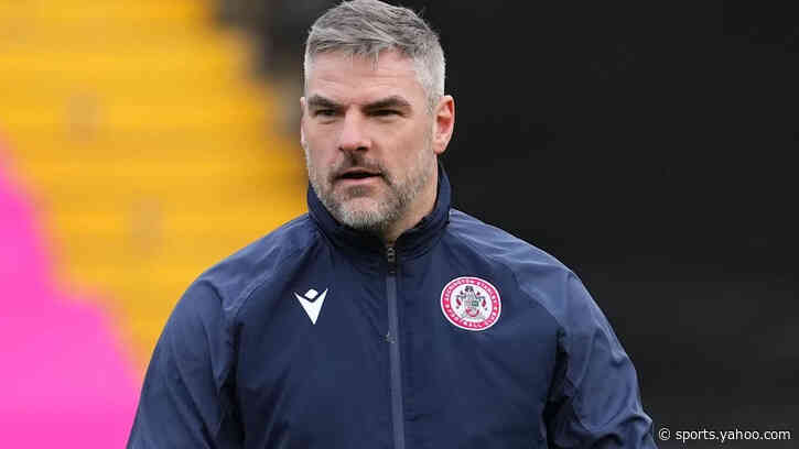 Wigan appoint Gilks as goalkeeper coach
