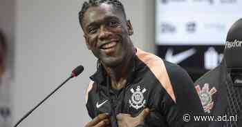Seedorf per direct weg bij KNVB door aanstelling bij Corinthians van Memphis Depay