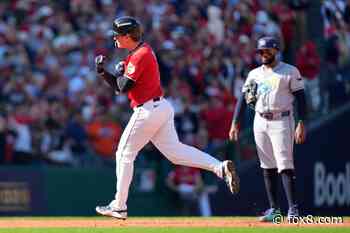 Guardians ride home crowd, lead Rays in Game 3