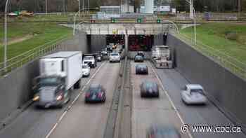 B.C. Conservatives vow to scrap NDP's Massey Tunnel replacement, build bridge instead