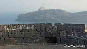 Yemen's Houthis attack presidential palace in Aden, key Saudi infrastructure
