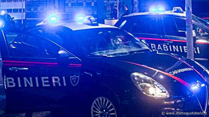 Marito e moglie trovati morti in casa nel Modenese: i corpi decapitati. Sentito il figlio