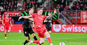 Rust in Enschede: FC Twente verzuimt voorsprong te pakken in kansrijke eerste helft