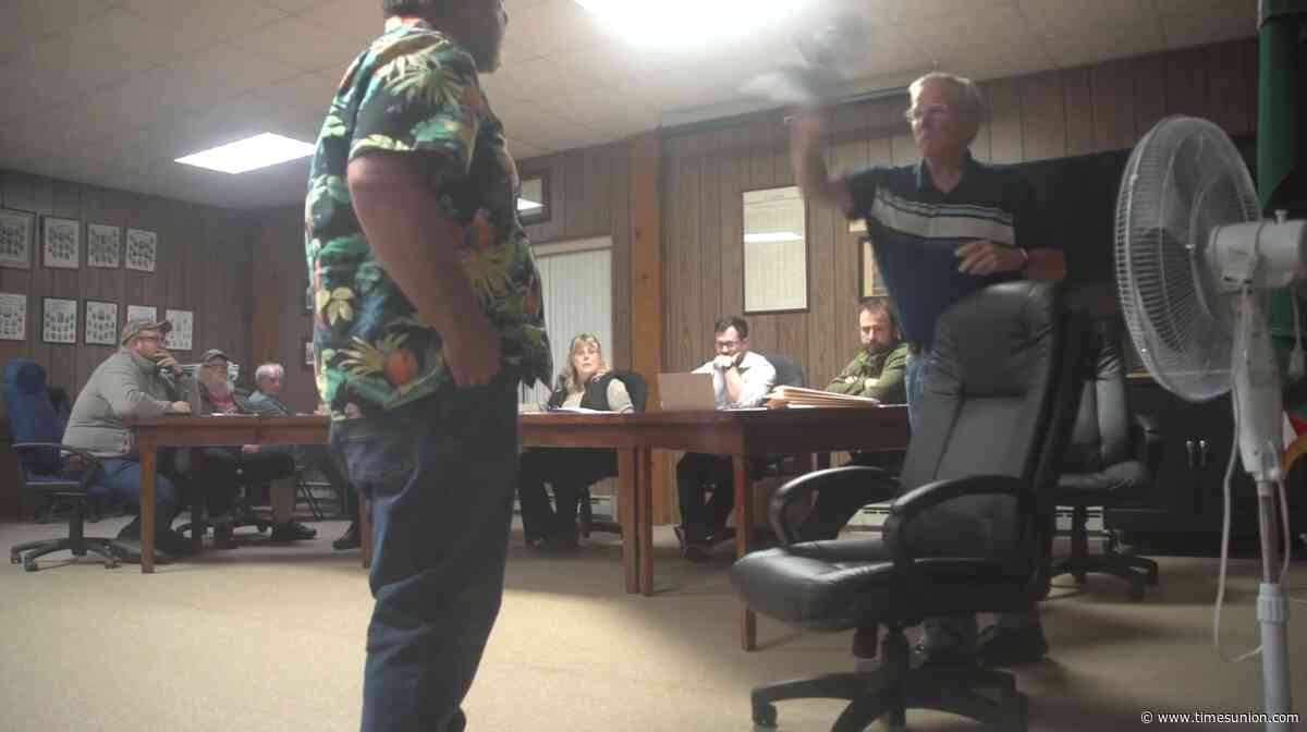 Windham supervisor tears up newspaper in clash over mountain club hotel