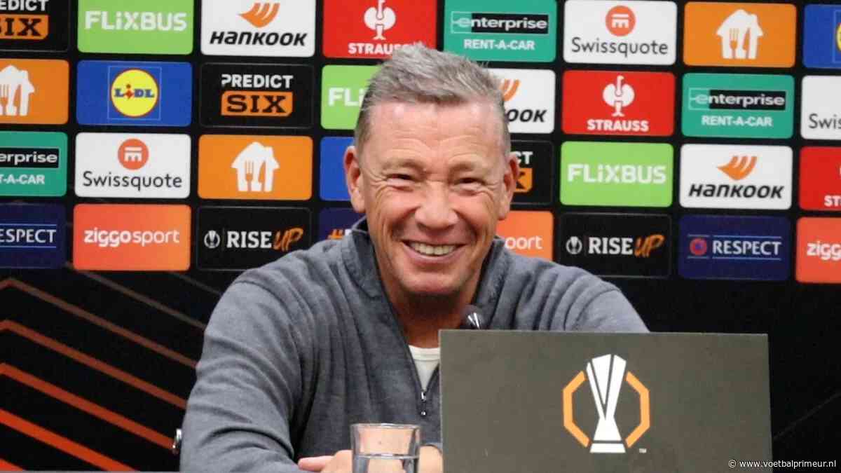 Echteld lacht om matchwinner Meerdink na AZ-zege: 'Die is gek'
