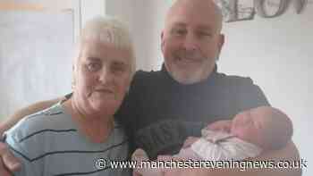 Police launch manslaughter investigation into death of loving mum 'after row on bus'