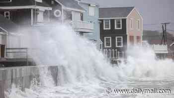 Millions could face powerful hybrid cyclone off East Coast in just days, forecast models suggest
