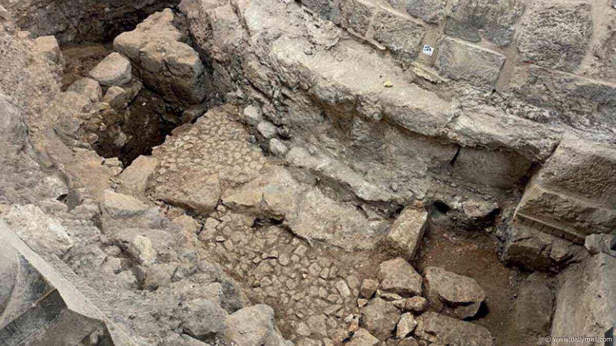 Path Jesus may have walked to his crucifixion unearthed after 2,000 years