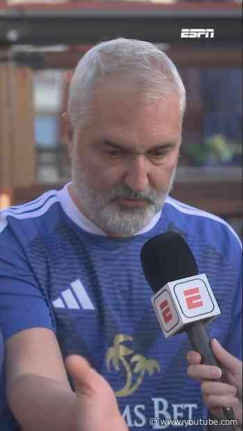 Levski Sofia-supporters genieten duidelijk van Nijmegen... en ook van het bier 🍻😅