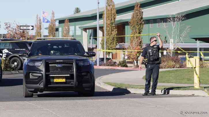Sources say at least 3 people dead, including children, in Oregon school attack