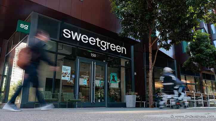 Popular salad chain makes big changes in bid to win back diners