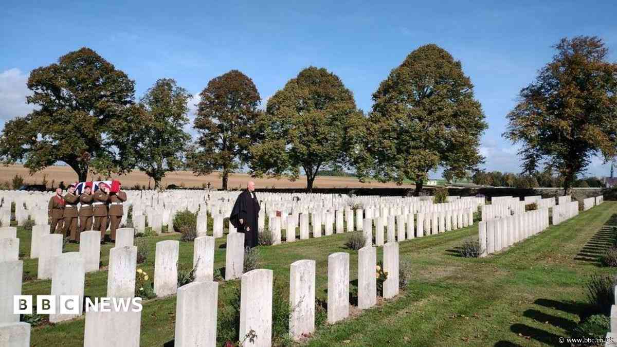 Unidentified WWI soldier buried with full honours