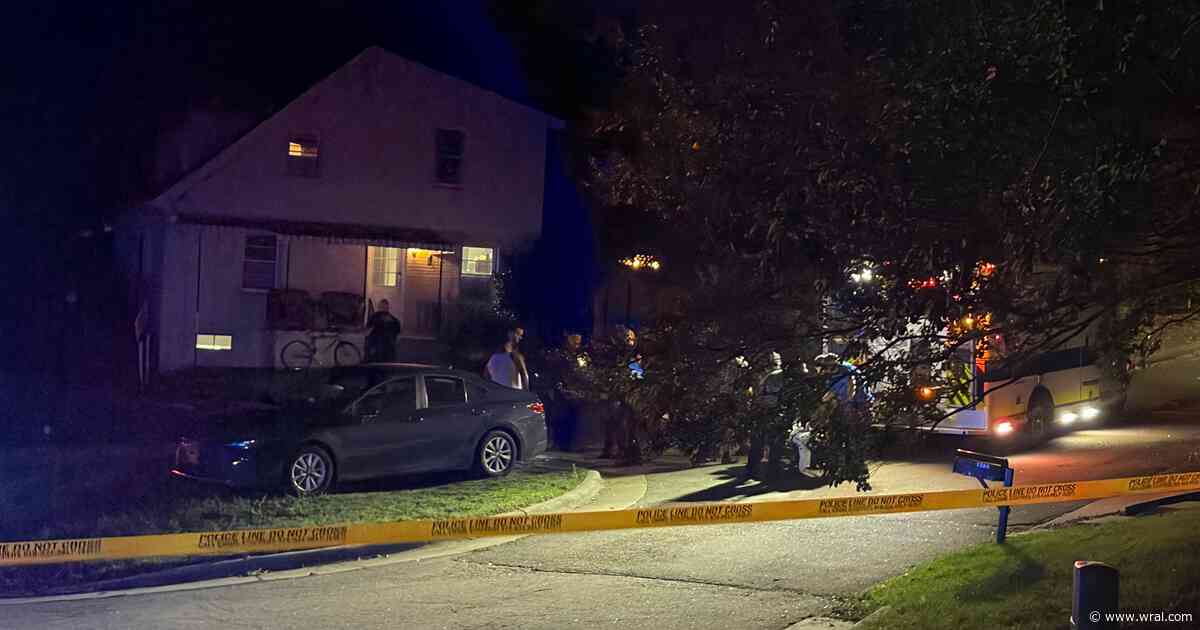 Raleigh police: Person stabbed in the neck on Marshall Street, suspect arrested