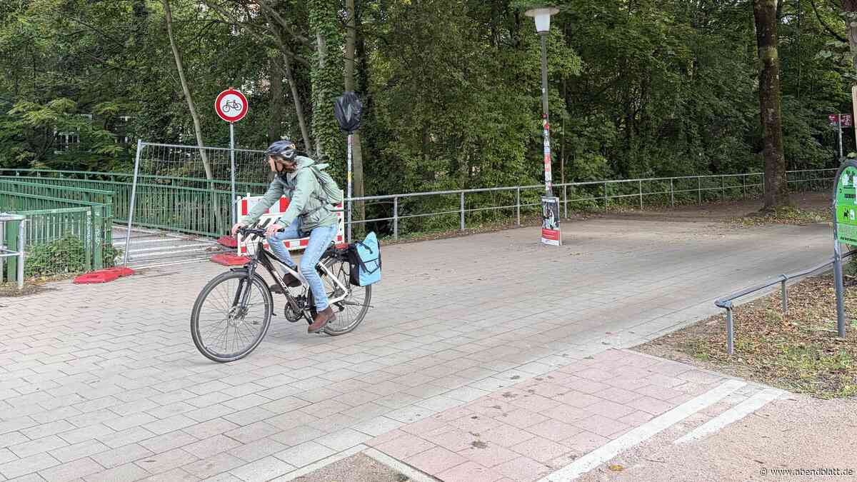 Zebrastreifen an der „Fahrradautobahn“: Wetten, dass es nicht klappt?