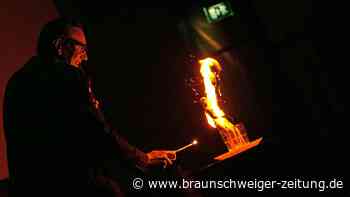 Faszination Pyrotechnik: Feuerkünstlerin und Handchirurg polarisieren in Braunschweig