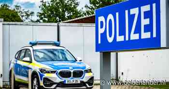 Vrouw (18) belt politie om ‘pizza te bestellen’, alerte agente begrijpt meteen dat het een noodkreet is
