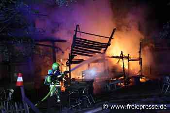 Unbekannte zünden Spielplatz auf dem Chemnitzer Sonnenberg an – Feuerwehr verhindert Übergreifen der Flammen