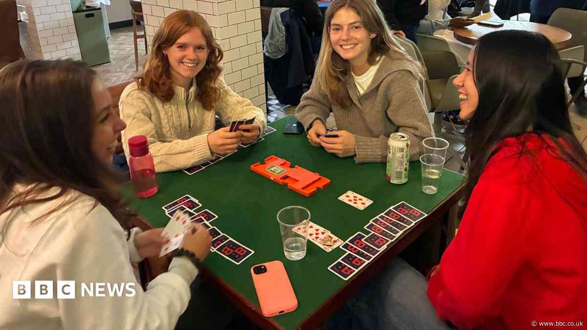 How younger bridge players could help the game