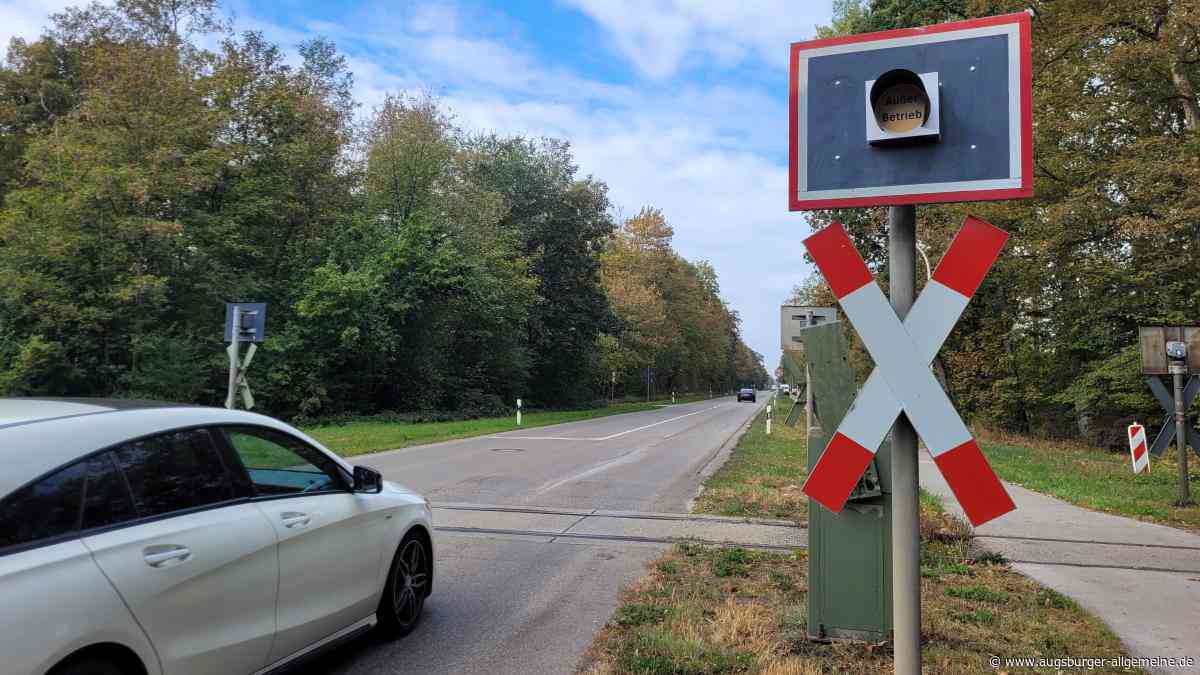 Ampeln am Neuburger Industriegleis defekt: Das gilt nun am Übergang in der Grünauer Straße