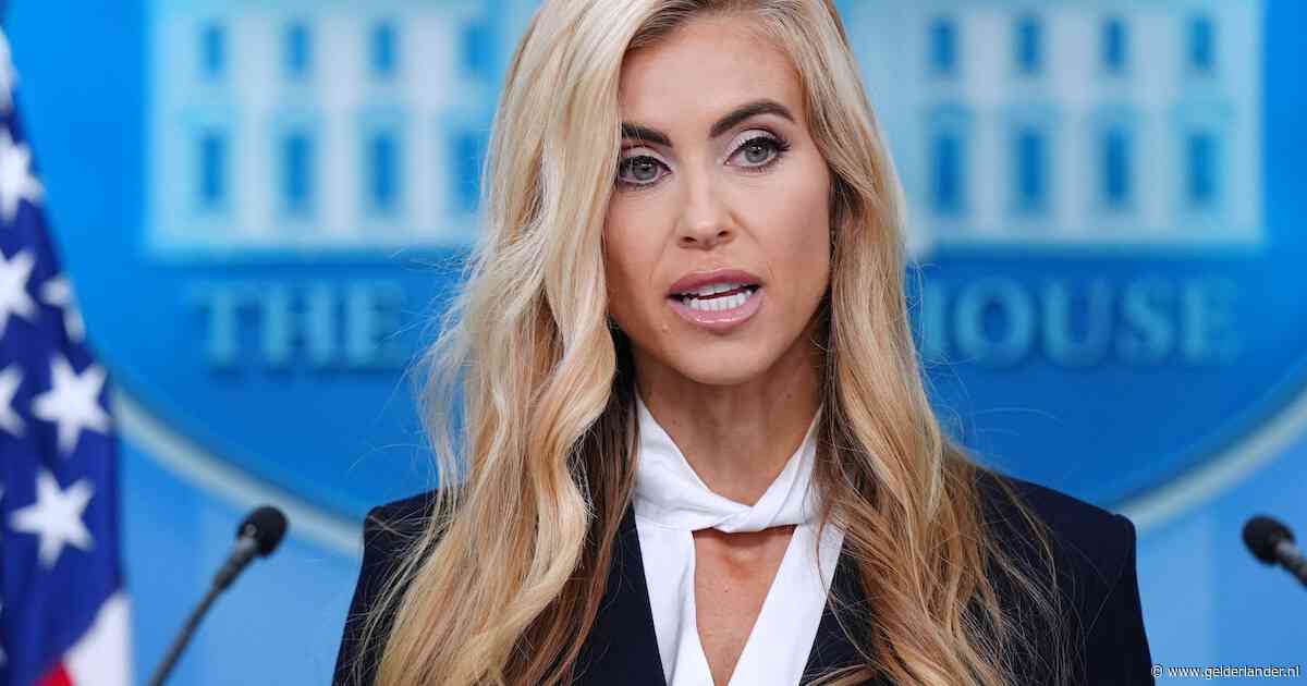 Nieuwe woordvoerder Trump geeft toe dat ze zakte voor examen om advocaat te worden