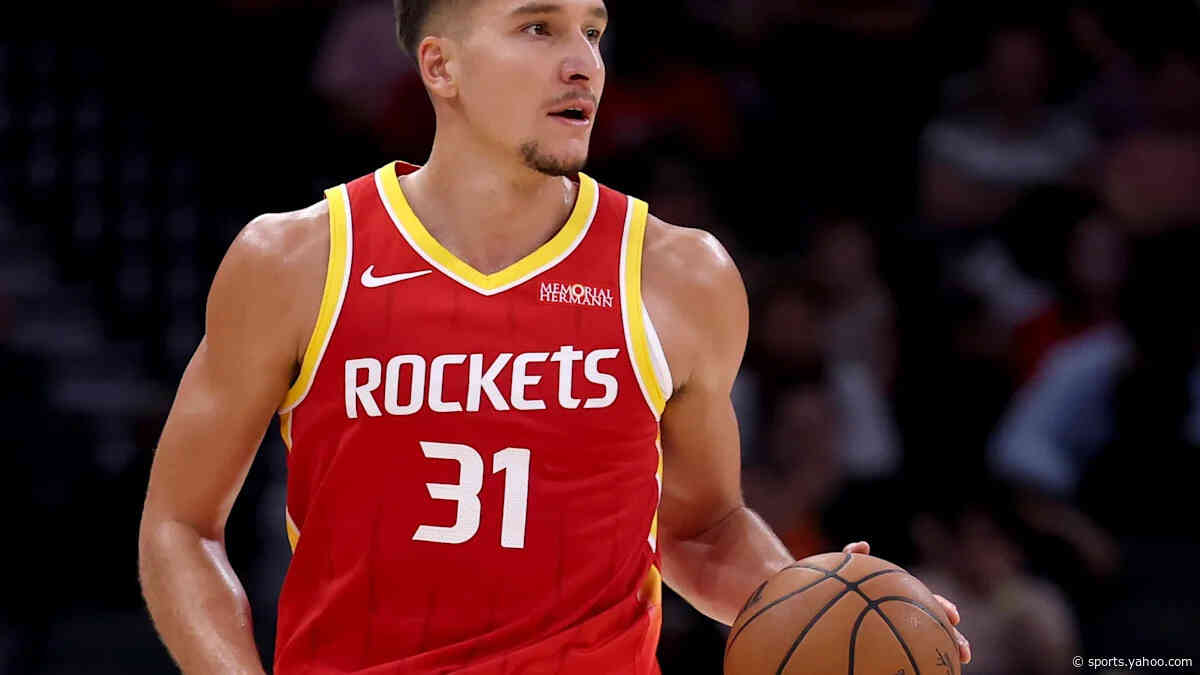 Rockets Roll Past Thunder In Preseason 116-89