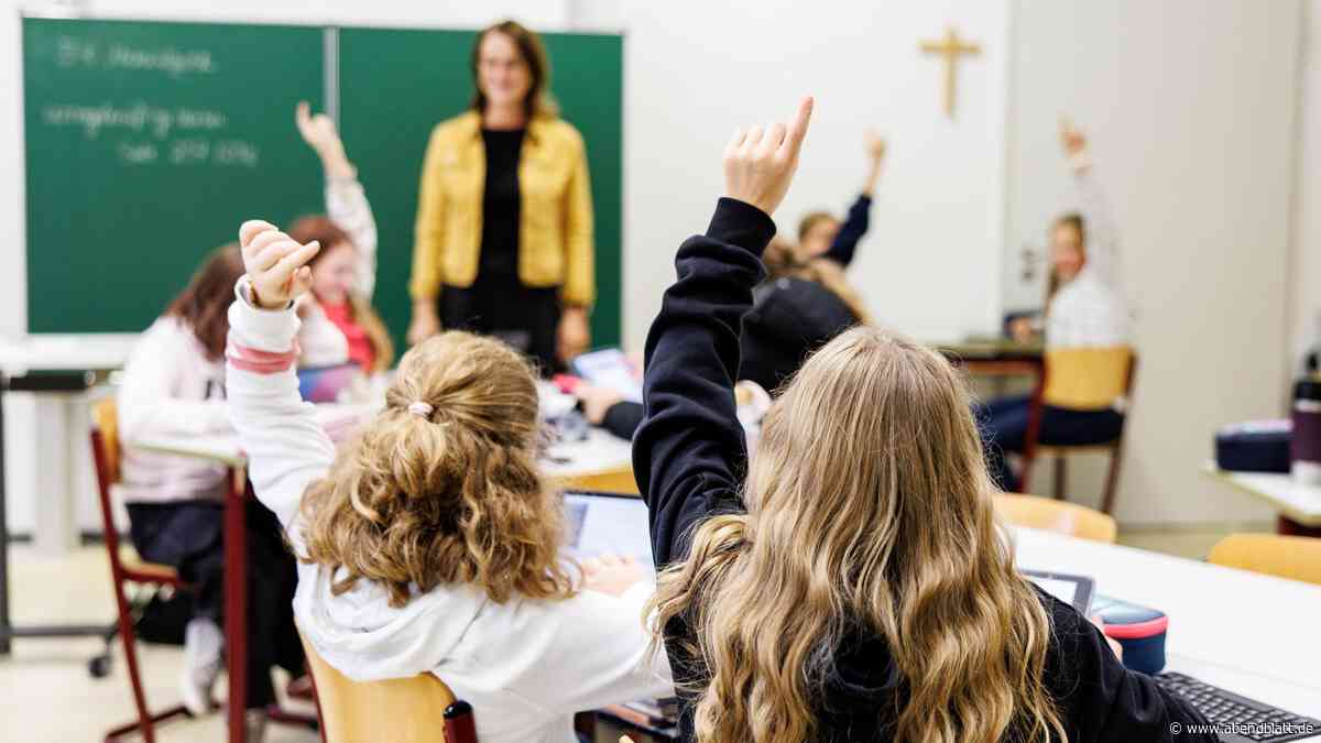 Beteiligung missachtet? Elternkammer prüft rechtliche Schritte gegen Schulbehörde