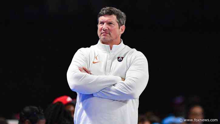 Less than 2 years after coaching college hoops in Florida, Karl Smesko leads Atlanta Dream to WNBA Finals