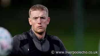 Jordan Pickford put on notice as Everton star told his spot is wanted - 'We're all men'