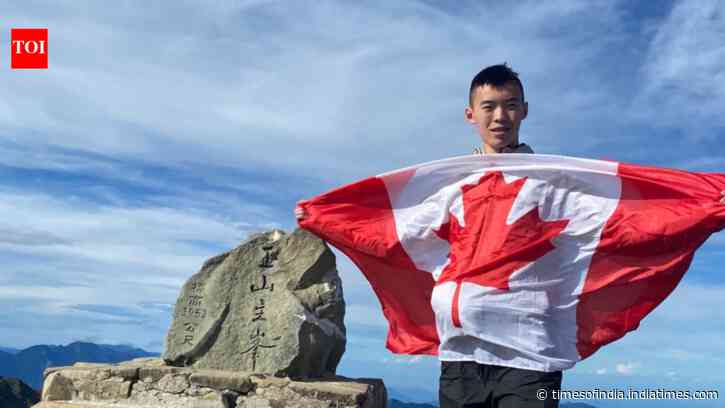 Canadian student Ji-Hong Wu patents an air piano that turns gestures into music