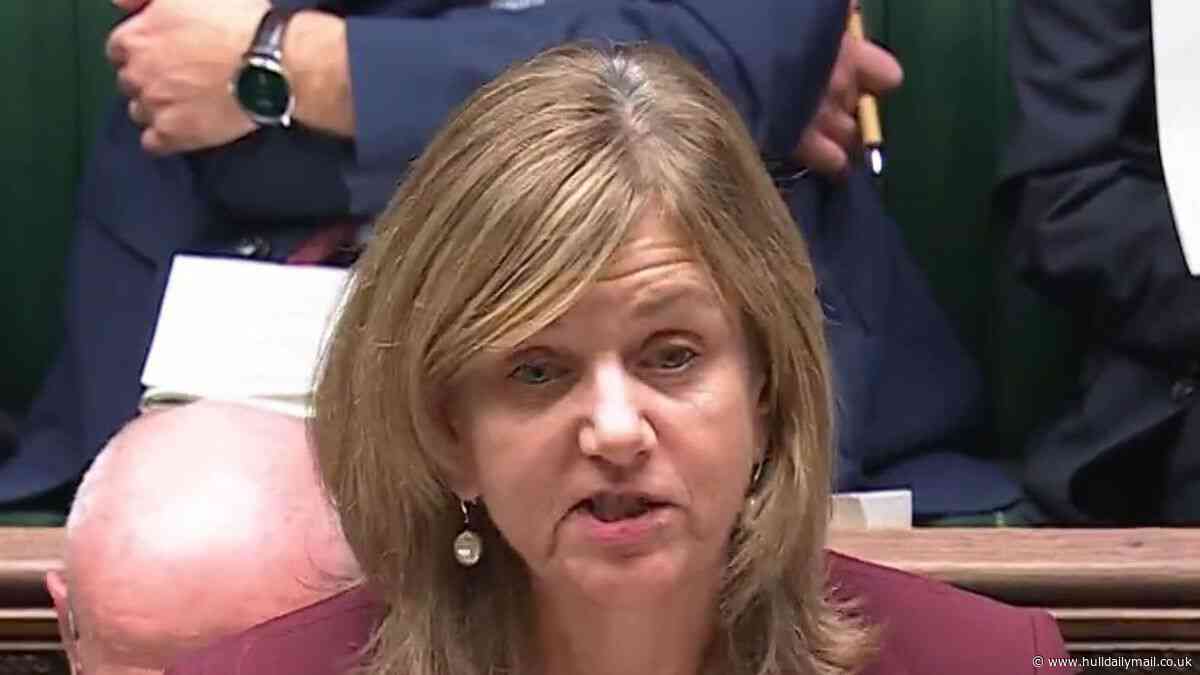 DWP Universal Credit scheme can see claimants lose benefits - new October update