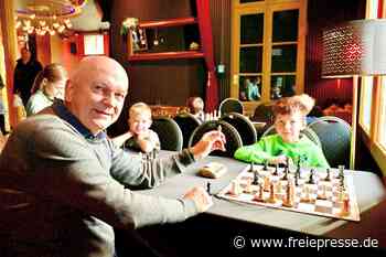 Zwickau: Schach statt Party in der Villa Mocc – Kinder fordern den Meister heraus