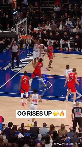 OG Anunoby Turns The Corner And Throws Down A Powerful Slam 💥