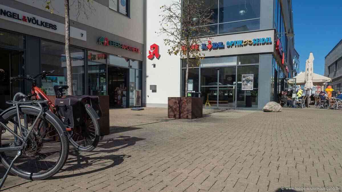 E-EinZ lässt Sitzbänke abmontieren – wegen „Beeinträchtigungen der Aufenthaltsqualität"