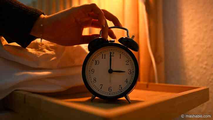 Daylight saving time end: When the clocks change soon