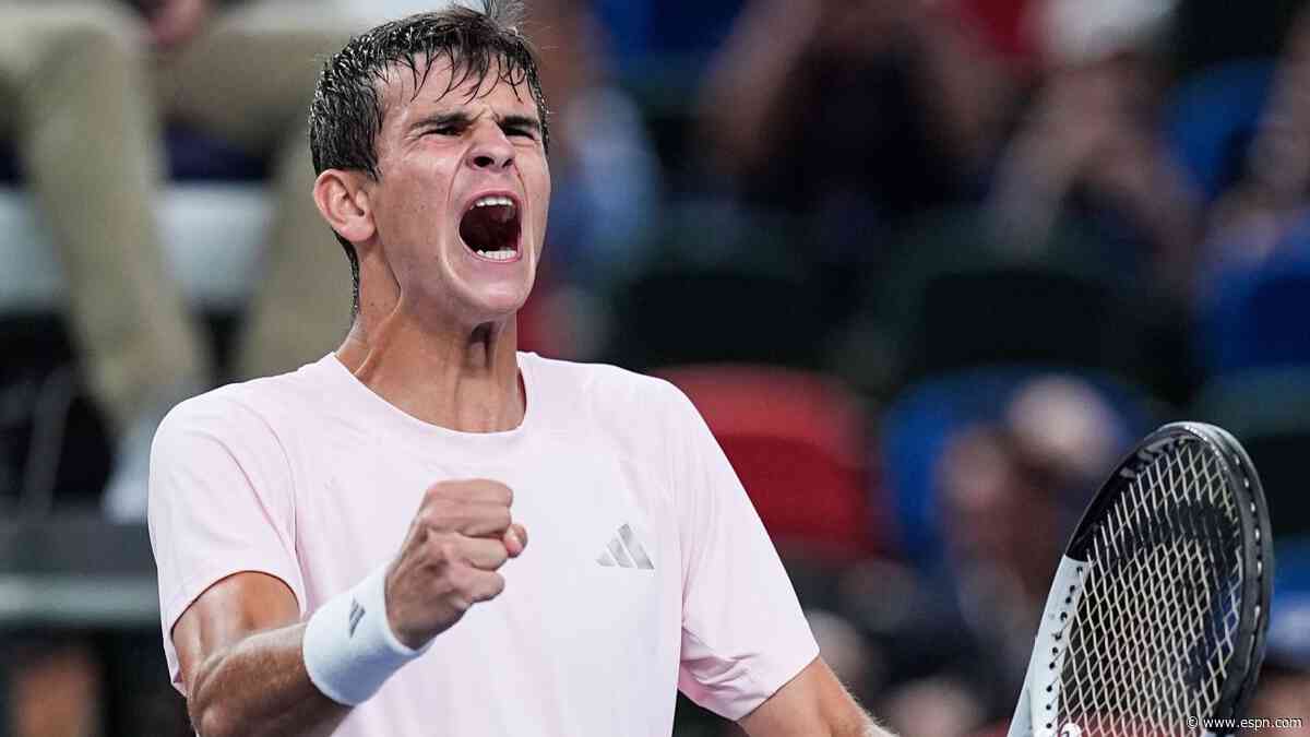 Jodar makes Shanghai Masters history; semi vs. Medvedev next