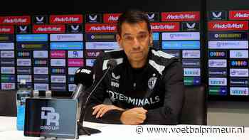 Van Bronckhorst lovend over 'slotfasespeler' van Feyenoord: 'Doet hij heel goed'