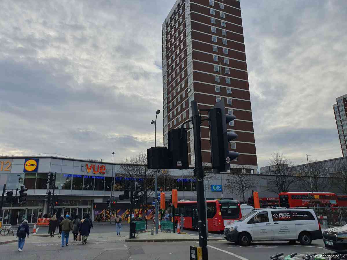Empty west London Vue cinema to become 11-court padel centre after council approval
