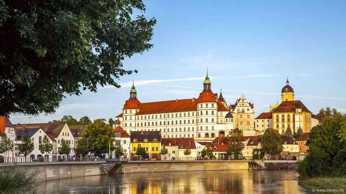 Märchen-Erlebnis in Bayern: Warum dieses versteckte Renaissance-Juwel alle Touristen sprachlos macht