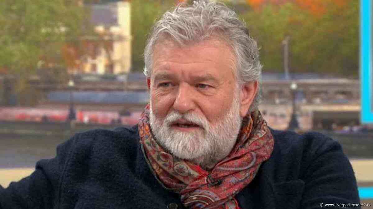 Hairy Bikers star Si King 'didn't recognise' himself while recovering from brain haemorrhage