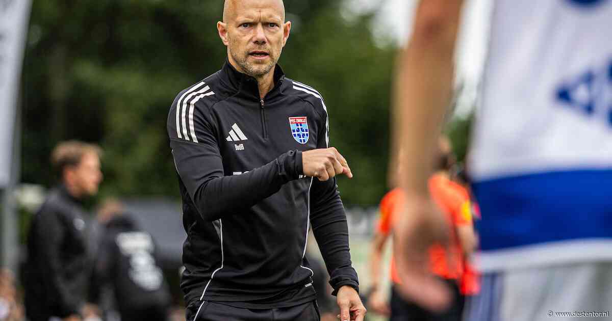 Midden in de storm staat Dennis van der Ree weer aan het roer in IJsselderby: ‘Veel spelers waren terneergeslagen’