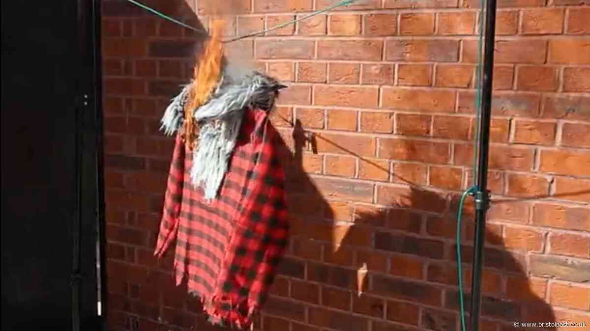 Warning issued as 90% of kids' Halloween costumes break law
