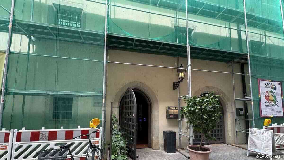 Aus für Kultlokal, marodes Dach: Bauarbeiten an Kulturzentrum ziehen sich in die Länge
