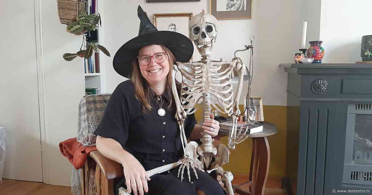 Eve (38) maakt van haar stek een groot spookhuis: ‘Ik mis niets aan Amerika, behalve Halloween’