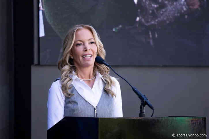 Buss family asks judge to dismiss Jeanie Buss' petition to block Lakers share sale