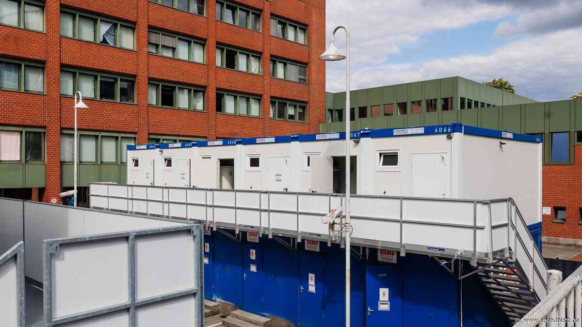 Trotz sinkender Flüchtlingszahlen: Darum müssen Unterkünfte länger bleiben